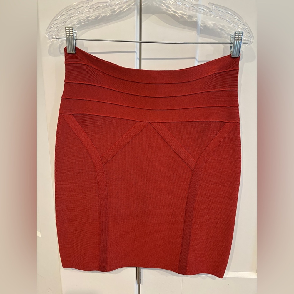 bebe Vibrant Orange Bandage Skirt. Size L